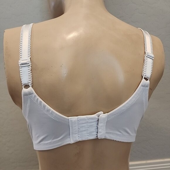 Olga Bra 40C White Underwire Unlined 35063 - Picture 3 of 4